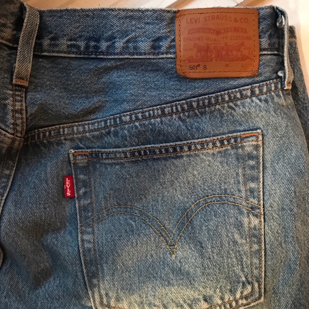 Vintage Levi 501s, W32 L28